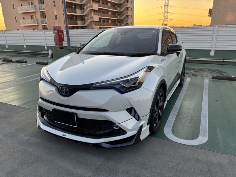 CHR ハイブリッド1.8G モデリスタ★R6税金完納★モデリスタ★極上車★ハーフレザー★業界最安画像0