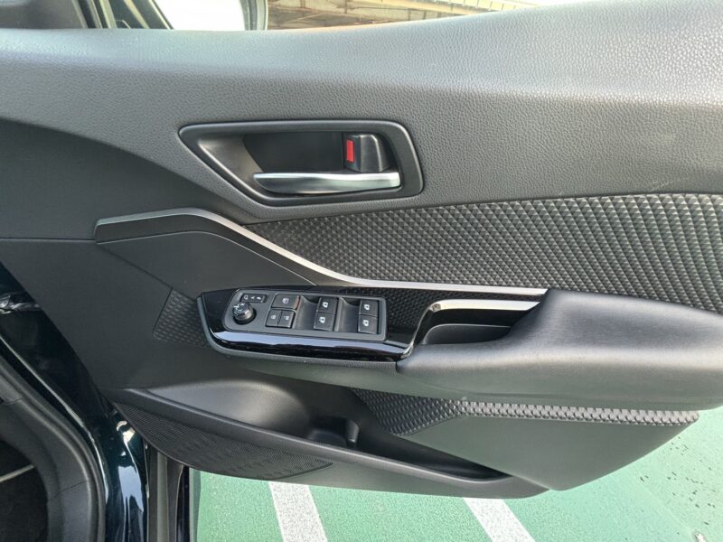 CHR Gモードネロ 1.8ハイブリッド モデリスタ★R6税金完納★極良極美★車検ロング★モデリスタ★業界最安画像9