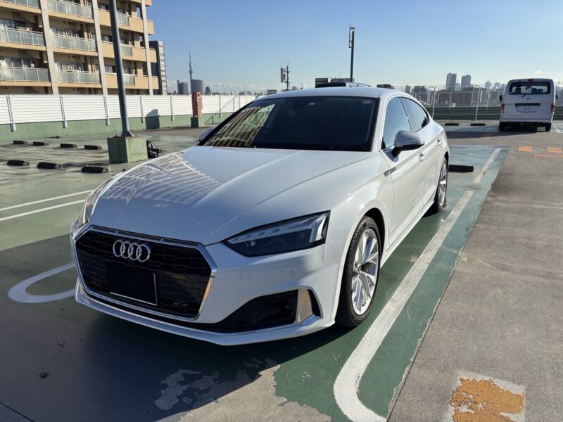 アウディ A5スポーツバック 35TDI アドバンスト★R6税金完納★極良極美★360°カメラ★黒レザー★メーターナビ★現行モデル★業界最安画像0