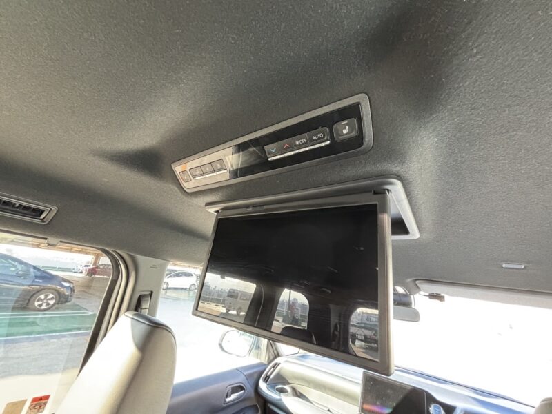 ヴォクシー S-Z ハイブリッド★R6税金完納★ワンオーナー★後席モニター★360°カメラ★大人気★現行型★業界最安画像16