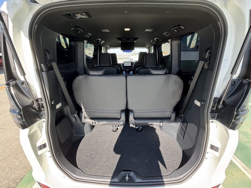 ヴォクシー S- Z KUHLレーシング コンプリート★R6税金完納★新車並み★KUHLコンプリート★エアサス★フルエアロ★19アルミ★360°カメラ★ミラーモニター★業界最安画像8