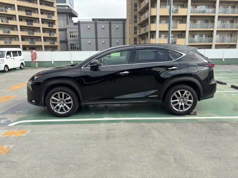 レクサスNX 300h Iパッケージ★R6税金完納★360°カメラ★ドラレコ★大人気★茶レザー★業界最安画像3