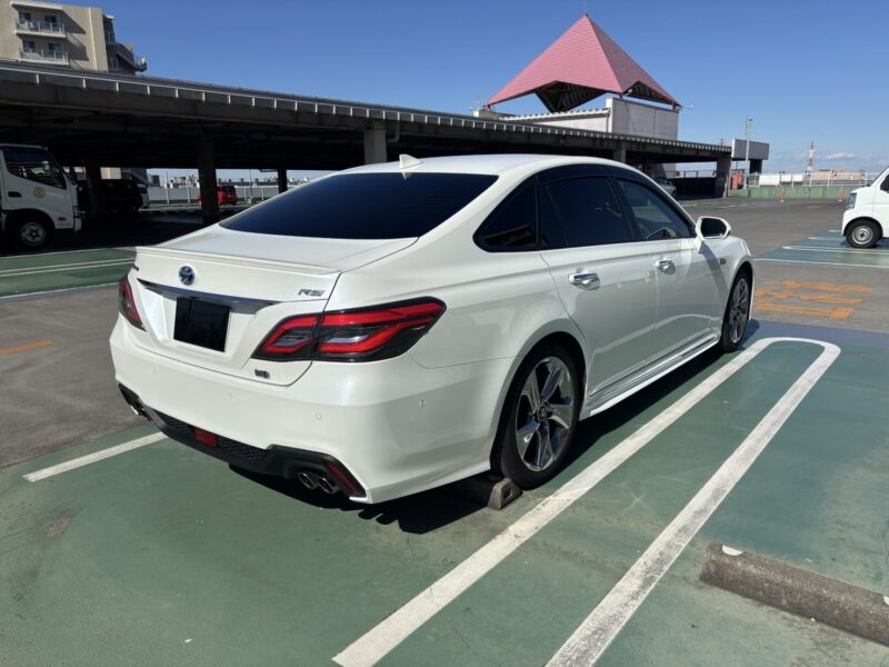 クラウン ハイブリッド3.5 RSアドバンス★R6税金完納★極上車★360°カメラ★革シート★純正ナビ★業界最安画像6