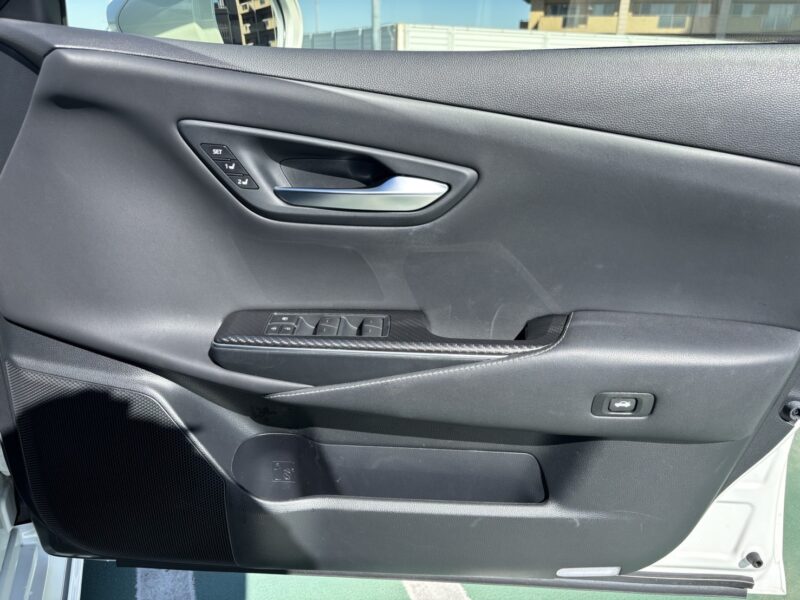 クラウン ハイブリッド3.5 RSアドバンス★R6税金完納★極上車★360°カメラ★革シート★純正ナビ★業界最安画像12