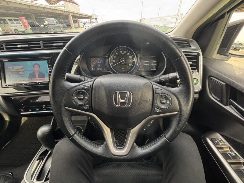 グレイス LX★R6税金完納★コーティング済★走行中TV視聴★業界最安画像17