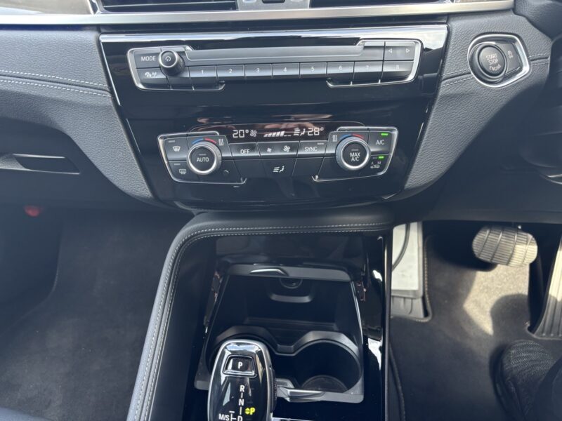 BMW X1 xドライブ18d 4WD★R6税金完納★車検ロング★極上車★ドラレコ★最安画像19