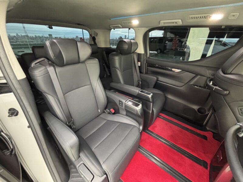 アルファード 2.5 S Cパッケージ KUHLレーシング コンプリートカー★R6税金完納★KUHLコンプリート★エアサス★フルエアロ★マフラー★20 ホイル★車検ロング★後期★業界最安画像15