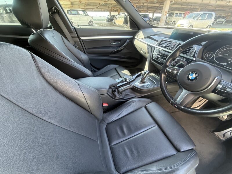 BMW 320d xドライブ グランツーリスモ Mスポー★R6税金完納★極上車★Mスポーツ★業界最安画像13