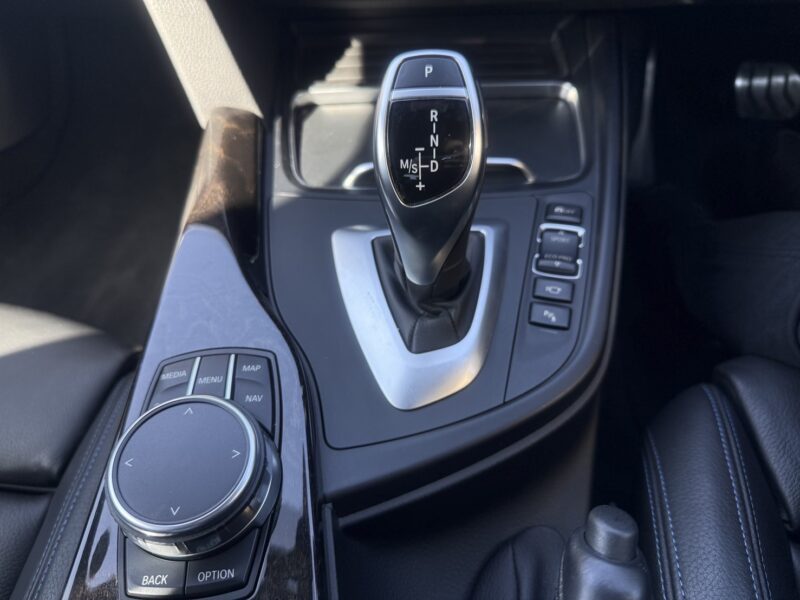 BMW 320d xドライブ グランツーリスモ Mスポー★R6税金完納★極上車★Mスポーツ★業界最安画像19