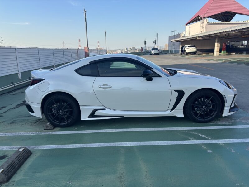 GR86 RZ 2.4 AT★R6税金完納★新車並★車検ロング★低走行★ドラレコ★走行中TV視聴★業界最安画像4