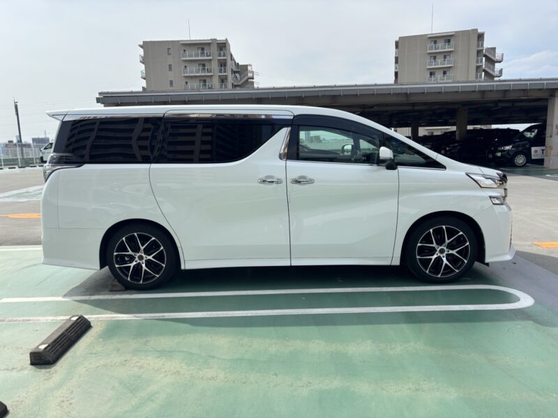 ヴェルファイア 2.5Z Aエディション ゴールデンアイズ★R6税金完納★極上車★低走行★19ホイル★ALPINE前後ナビ★サンルーフ★純正ホイル付★業界最安画像4