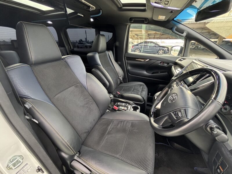 ヴェルファイア 2.5Z Aエディション ゴールデンアイズ★R6税金完納★極上車★低走行★19ホイル★ALPINE前後ナビ★サンルーフ★純正ホイル付★業界最安画像10