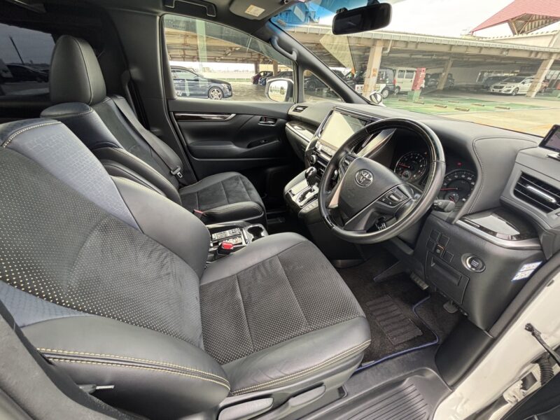 ヴェルファイア 2.5Z Aエディション ゴールデンアイズ★R6税金完納★極上車★低走行★19ホイル★ALPINE前後ナビ★サンルーフ★純正ホイル付★業界最安画像11