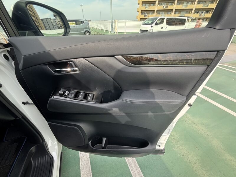 ヴェルファイア 2.5Z Aエディション ゴールデンアイズ★R6税金完納★極上車★低走行★19ホイル★ALPINE前後ナビ★サンルーフ★純正ホイル付★業界最安画像12