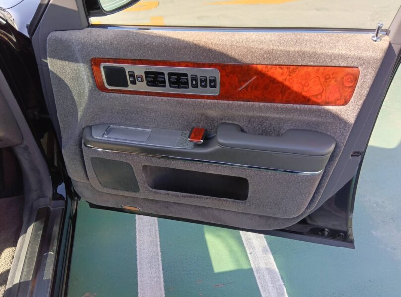 センチュリー ベースグレード5.0 12V★R6税金完納★最高級セダン★ローダウン★車高調★コーティング済★業界最安画像8