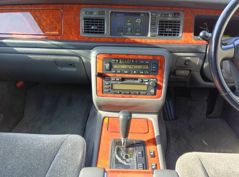 センチュリー ベースグレード5.0 12V★R6税金完納★最高級セダン★ローダウン★車高調★コーティング済★業界最安画像13