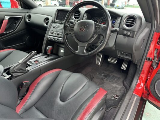 R35 GT-R ブラックエディション 4WD★R6税金完納★極良極美★記録簿付★激レアカラー★AT★社外ホイール★RECAROシート★中期型★業界最安画像11