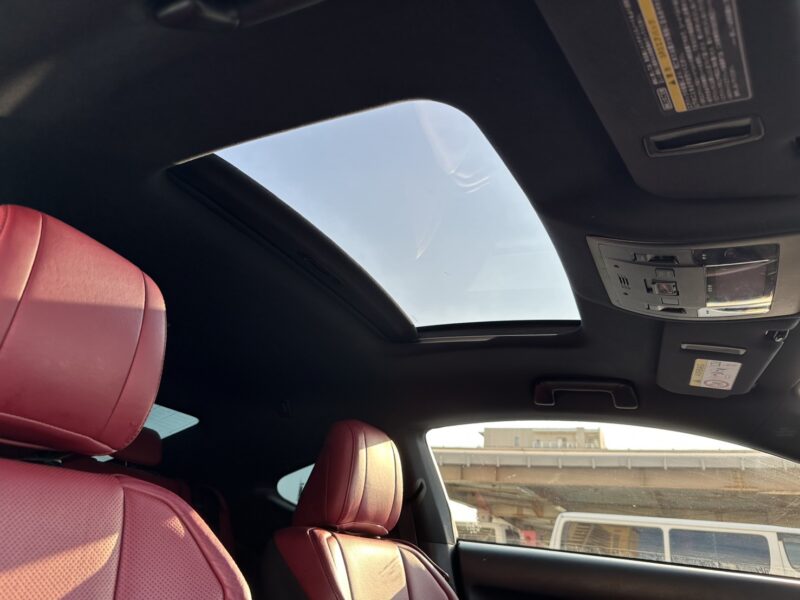 レクサス RC300h Fスポーツ★R6税金完納★サンルーフ★タイヤ4本新品★赤レザー★業界最安画像12