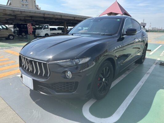 レヴァンテ 3.0 4WDベースグレード★R7税金完納★極良極美★ドラレコ★360°カメラ★ブラウンレザー★赤キャリ★可変マフラー★業界最安画像0