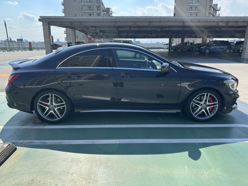 AMG CLA45 4マチック★走行中TV視聴★タイヤばり山★赤キャリ★赤ステッチ★デイライト★業界最安画像4