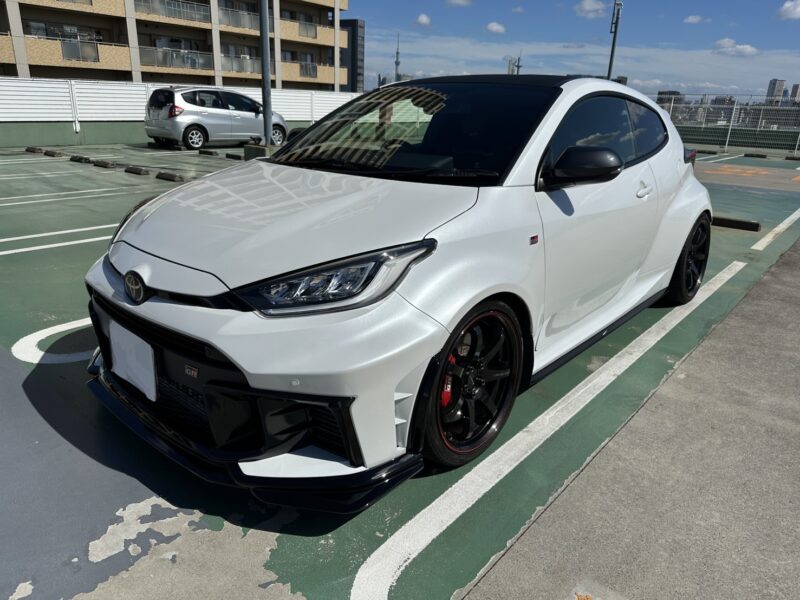 GRヤリス RZ ハイパフォーマンス 4WD★R7税金完納★新車並み★後期★極良極美★純正GRフルエアロ★カーボンルーフ★6MT★ハーフレザー★オートクルーズ★業界最安画像0