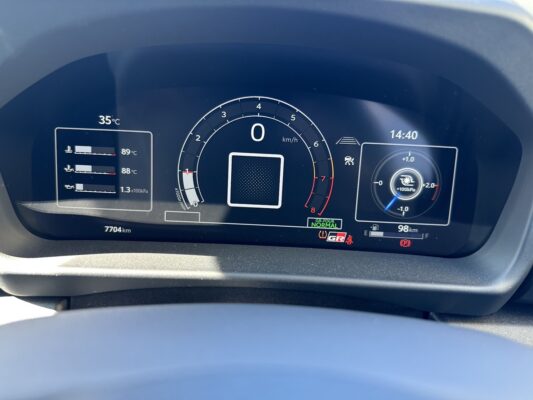 GRヤリス RZ ハイパフォーマンス 4WD★R7税金完納★新車並み★後期★極良極美★純正GRフルエアロ★カーボンルーフ★6MT★ハーフレザー★オートクルーズ★業界最安画像19