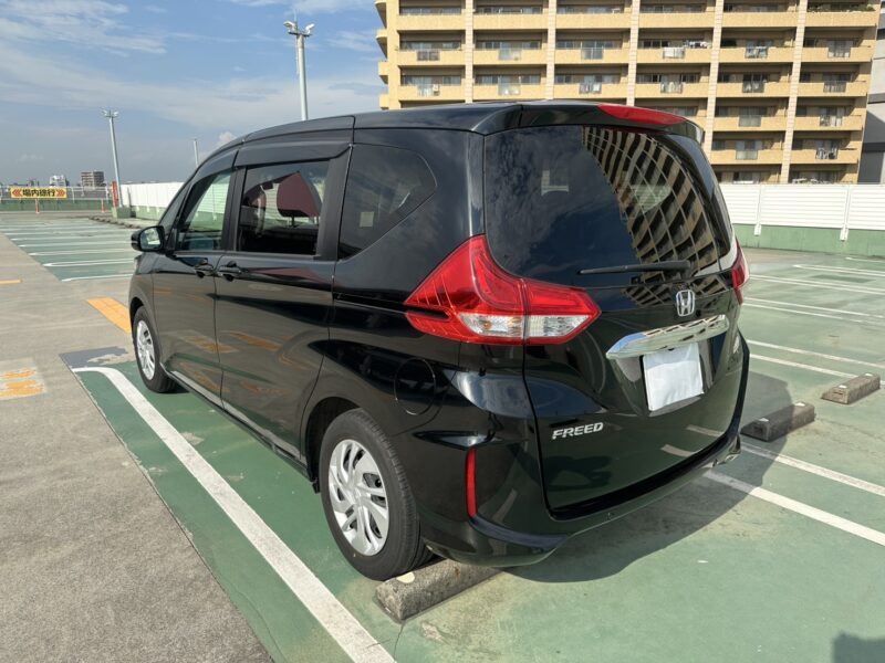 フリード 1.5 G★R7税金完納★車検ロング★ドラレコ★走行中TV視聴★シートヒーター★両側電動スライドドア★業界最安画像5