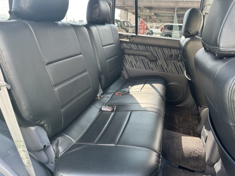 ランドクルーザー プラド 2.7 TX 4WD★R7税金完納★車検ロング★車検整備済★オールペイント★ドラレコ★サンルーフ★走行中TV視聴業界最安画像10