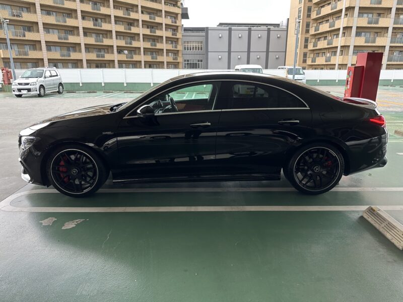 AMG CLA 45S 4マチック★新車並み★ワンオーナー★極良極美★後期現行型★パノラマルーフ★ドラレコ★360°カメラ★赤キャリ★車検ロング★業界最安画像3