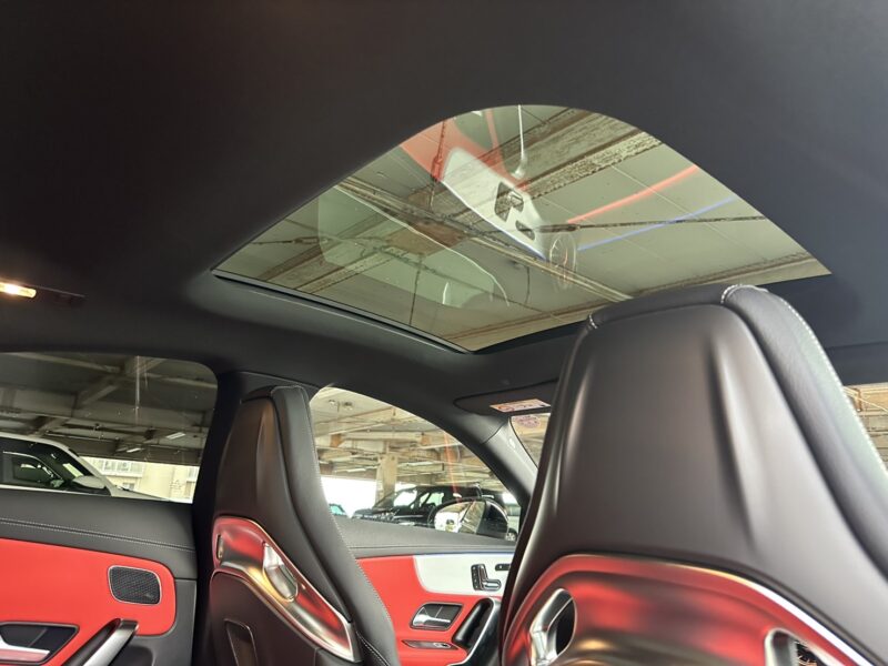 AMG CLA 45S 4マチック★新車並み★ワンオーナー★極良極美★後期現行型★パノラマルーフ★ドラレコ★360°カメラ★赤キャリ★車検ロング★業界最安画像18