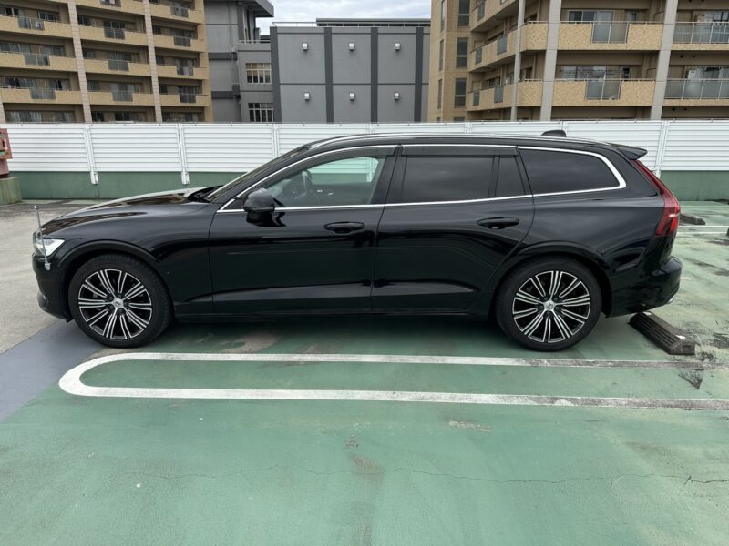 ボルボ V60 T5 インスクリプション★極上車★車検ロング★R7税金完納★360°カメラ★ブラウンレザー★業界最安画像3