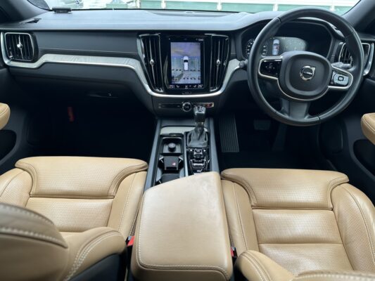 ボルボ V60 T5 インスクリプション★極上車★車検ロング★R7税金完納★360°カメラ★ブラウンレザー★業界最安画像12
