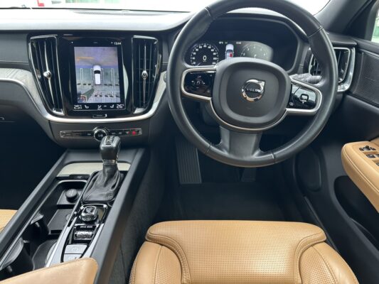 ボルボ V60 T5 インスクリプション★極上車★車検ロング★R7税金完納★360°カメラ★ブラウンレザー★業界最安画像14