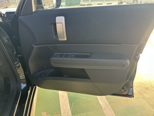 ミニ カントリーマン クラシック トリムポジティブ★極良極美★R7税金完納★ 車検ロング★360°カメラ★ワンオーナー★レザーシート★業界最安画像8