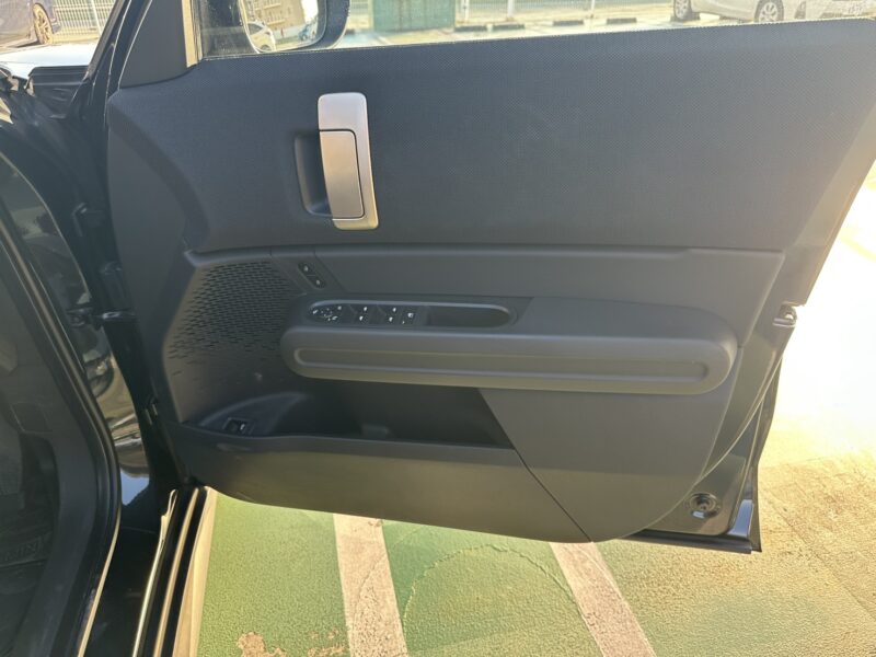 ミニ カントリーマン クラシック トリムポジティブ★極良極美★R7税金完納★ 車検ロング★360°カメラ★ワンオーナー★レザーシート★業界最安画像8