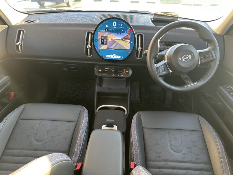 ミニ カントリーマン クラシック トリムポジティブ★極良極美★R7税金完納★ 車検ロング★360°カメラ★ワンオーナー★レザーシート★業界最安画像12