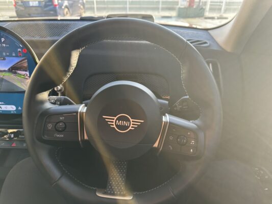 ミニ カントリーマン クラシック トリムポジティブ★極良極美★R7税金完納★ 車検ロング★360°カメラ★ワンオーナー★レザーシート★業界最安画像14